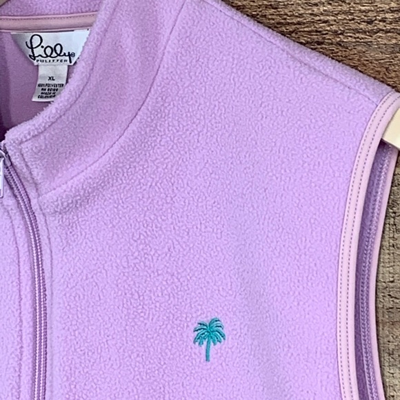 Lilly Pulitzer Jackets & Blazers - Lilly Pulitzer XL Lavender Fleece Vest Light Trim